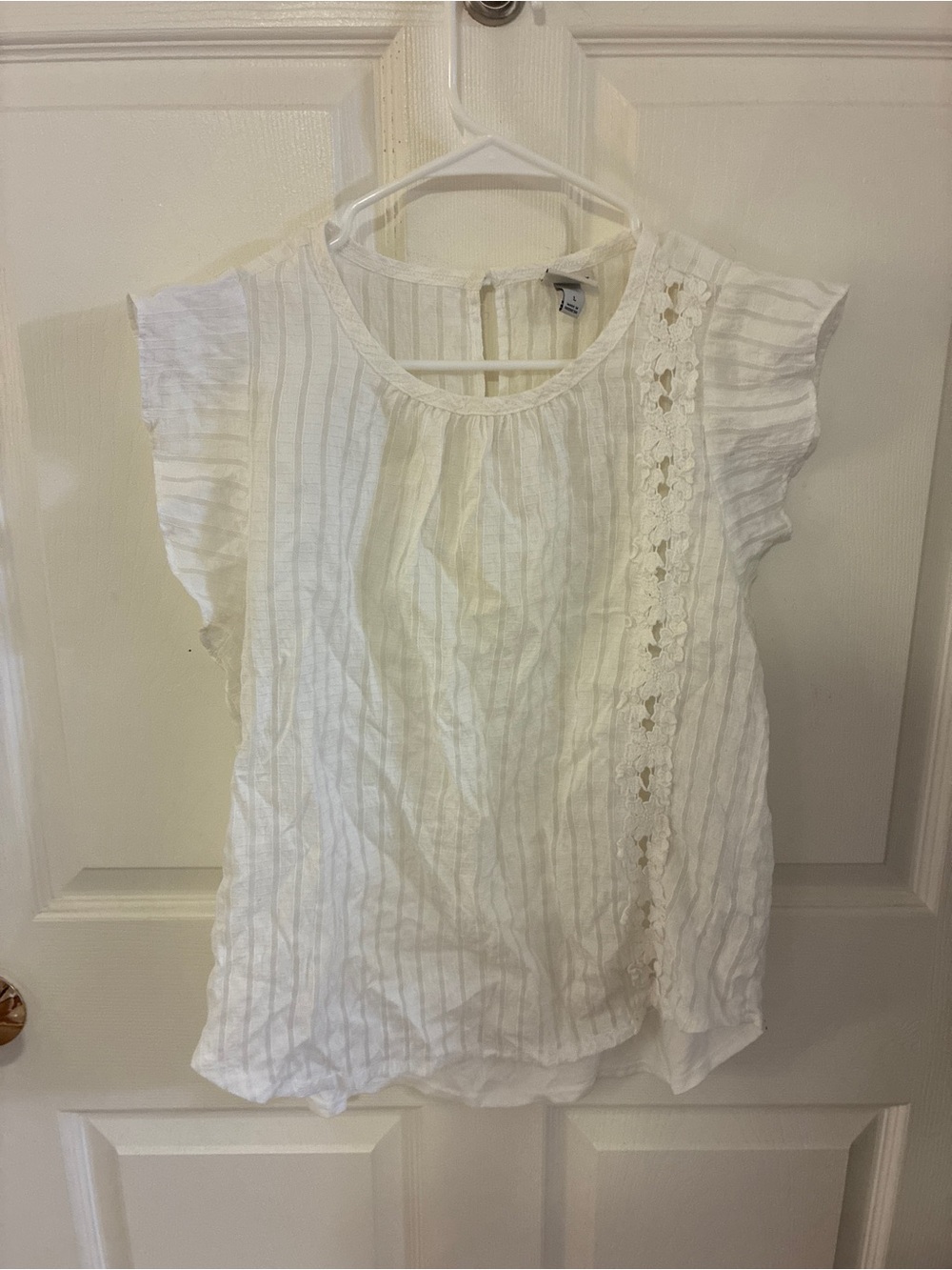 White Lace-Accent Flutter Sleeve Blouse